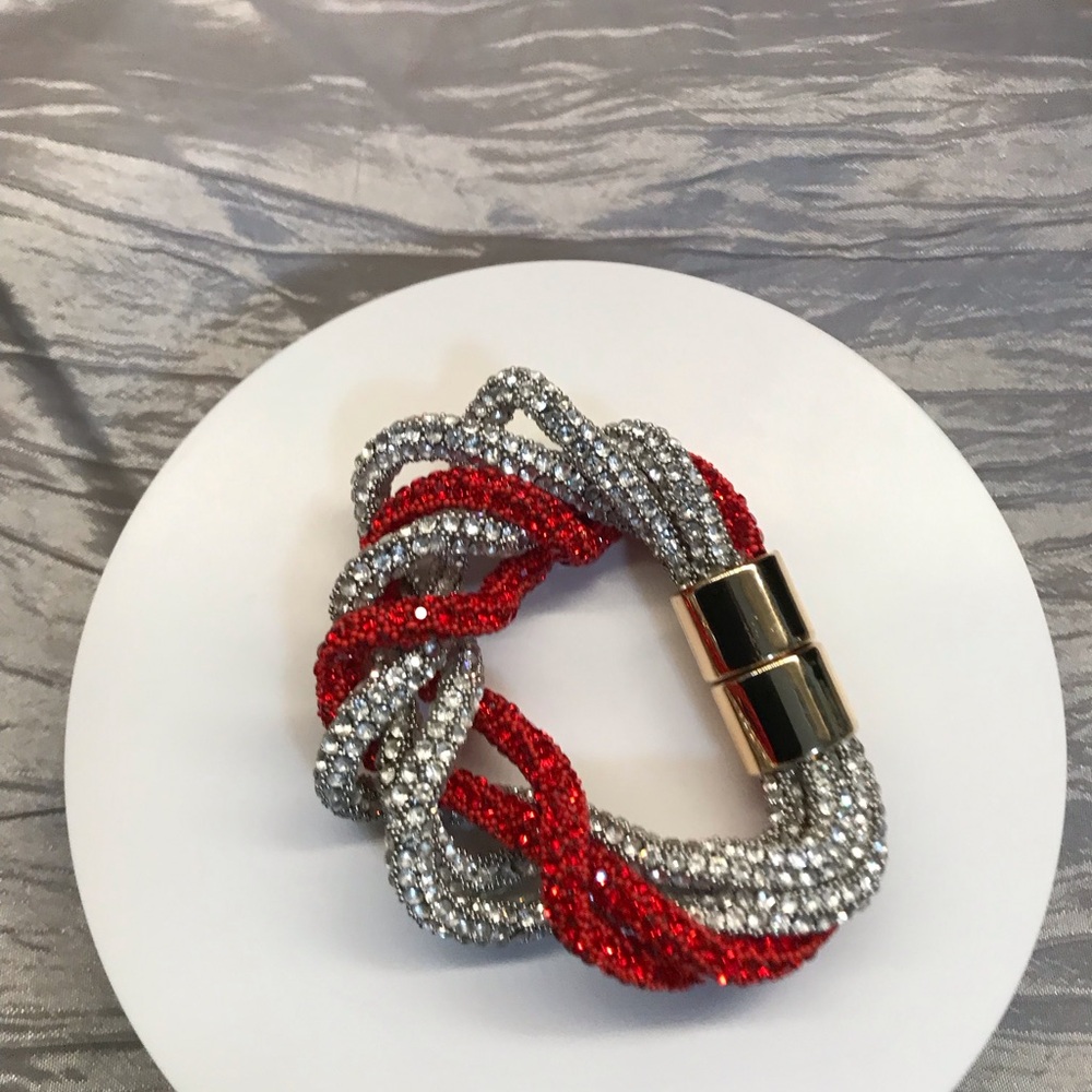 Elegant Red and Silver Twisted Bling Bracelet - Picture 4 of 4